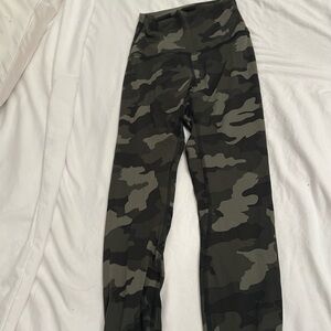Lululemon Camo leggings